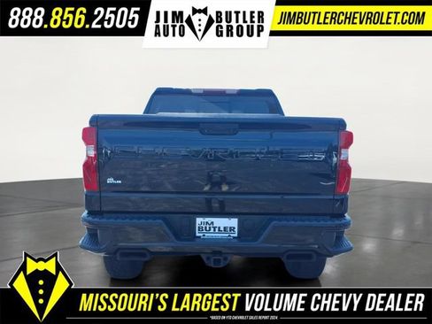 Used 2023 Chevrolet Silverado 1500 LT Trail Boss w/ LT Trail Boss Premium Package AWD/4WD image 22