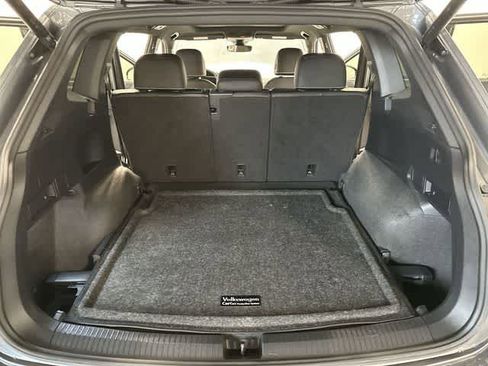 Certified 2024 Volkswagen Tiguan SE R-Line image 26