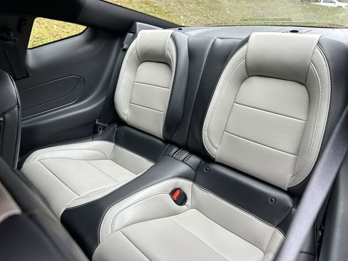 Used 2024 Ford Mustang GT Premium image 26