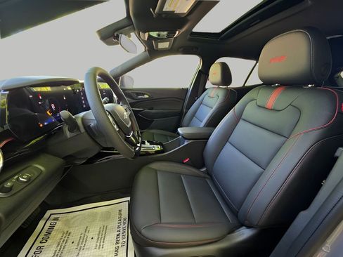 New 2026 Chevrolet Equinox LT w/ Safety and Technology Package image 17