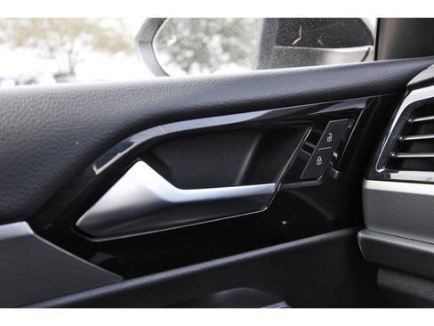 Used 2021 Volkswagen Jetta R-Line w/ R-Line Cold Weather Package image 22