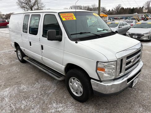Used 2014 Ford E-250 and Econoline 250 w/ Power Group image 1