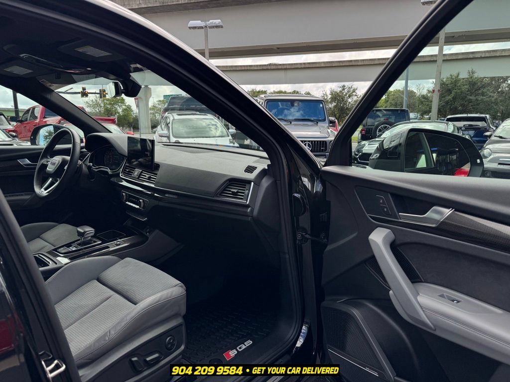 Used 2022 Audi SQ5 Premium Plus w/ Premium Plus Package AWD/4WD image 37