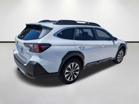 Certified 2024 Subaru Outback Limited AWD/4WD image 4