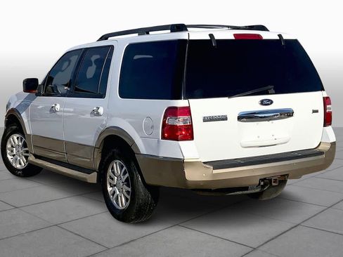 Used 2013 Ford Expedition XLT image 12