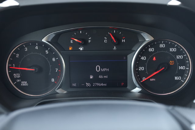 Used 2025 Chevrolet Blazer LT FWD image 19