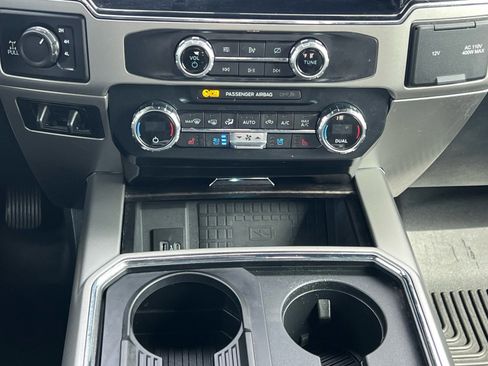 Used 2022 Ford F250 Lariat w/ Lariat Ultimate Package image 31