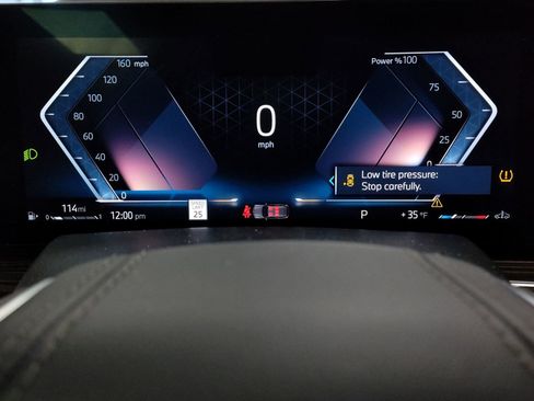 Used 2025 BMW X7 xDrive40i image 15