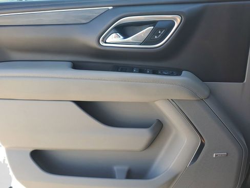 Used 2021 GMC Yukon SLT image 8