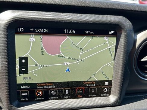 Used 2022 Jeep Wrangler Unlimited Sport w/ Sun And Sound Package AWD/4WD image 13
