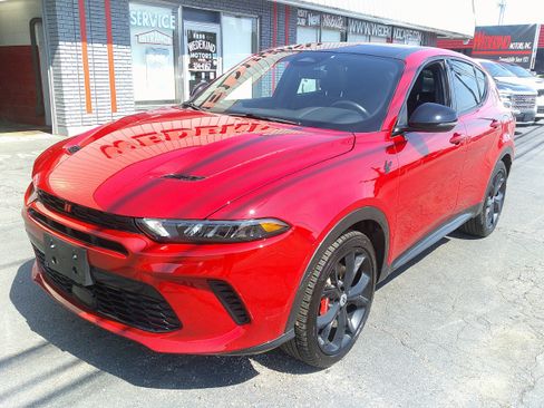 Used 2024 Dodge Hornet R/T Plus image 12