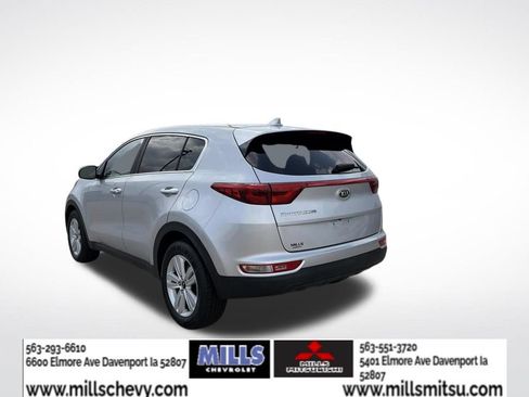 Used 2018 Kia Sportage LX FWD image 3