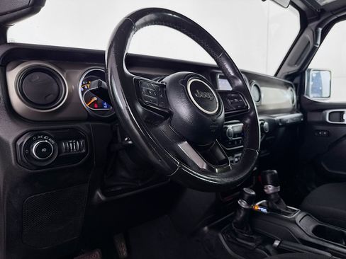 Used 2019 Jeep Wrangler Unlimited Sport S image 22