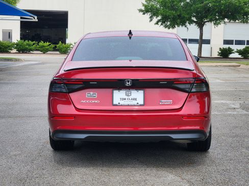Used 2023 Honda Accord Sport image 31