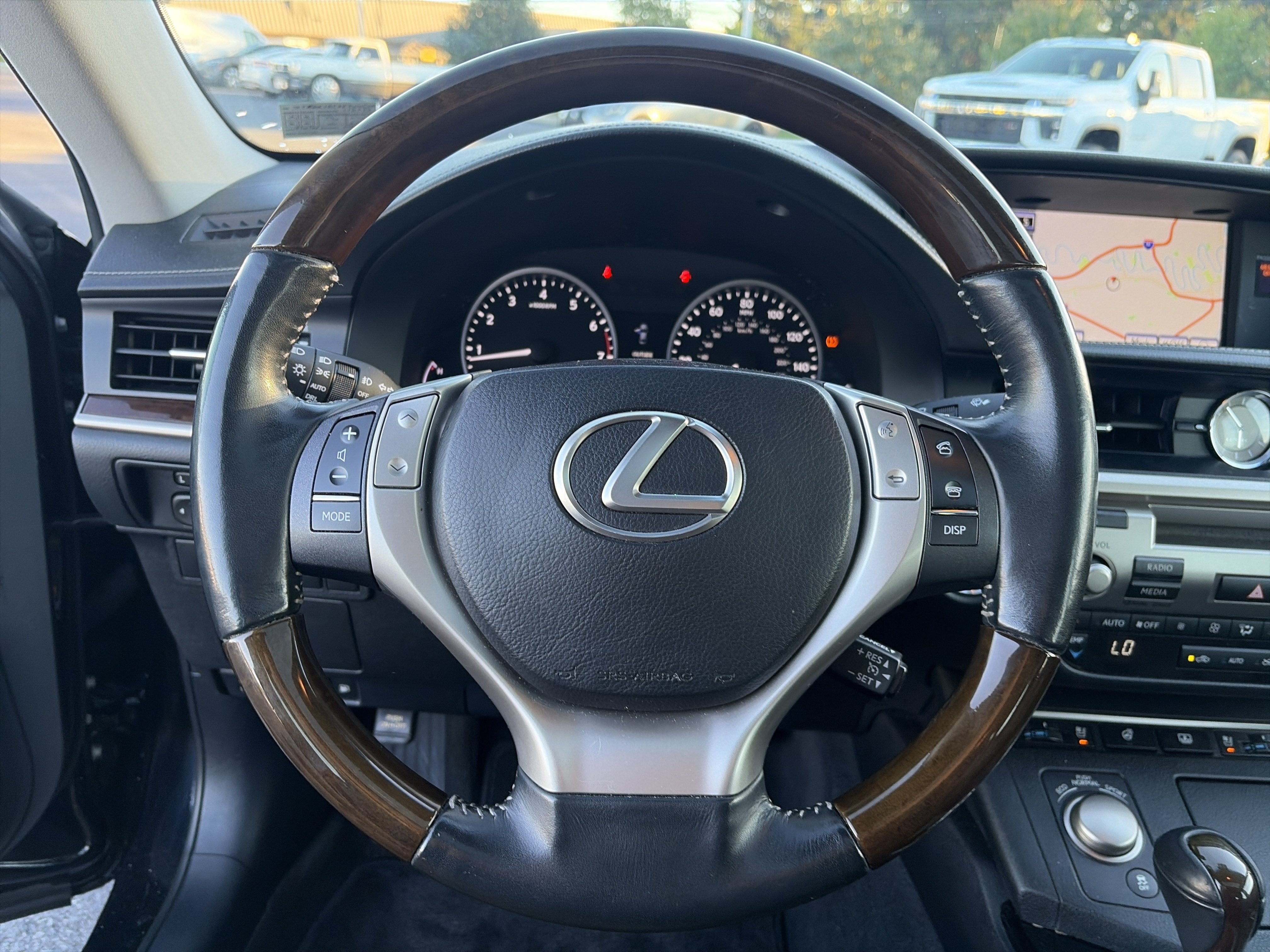 Used 2014 Lexus ES 350 w/ Luxury Package FWD image 27