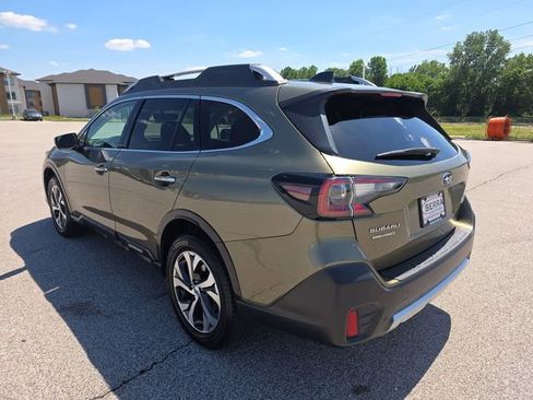 Used 2020 Subaru Outback Touring XT AWD/4WD image 11