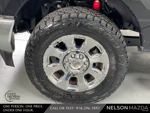 Used 2017 Ford F350 Lariat w/ Lariat Ultimate Package image 13