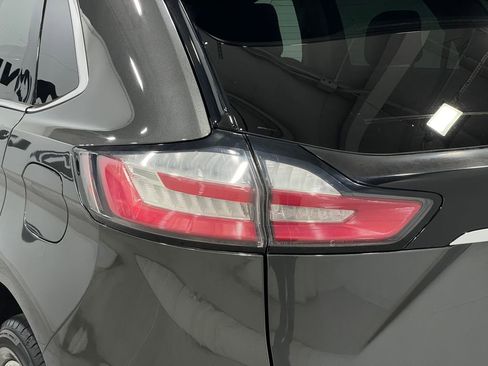 Used 2020 Ford Edge Titanium w/ Equipment Group 301A image 35