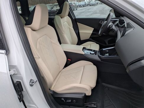 Used 2026 BMW X3 xDrive30 w/ Convenience Package image 23