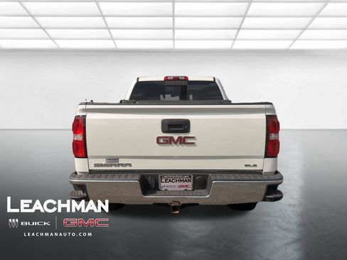 Used 2018 GMC Sierra 1500 SLE w/ SLE Value Package AWD/4WD image 4