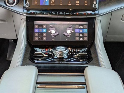 Used 2022 Jeep Grand Wagoneer Series I w/ Flexible Seating Group image 21