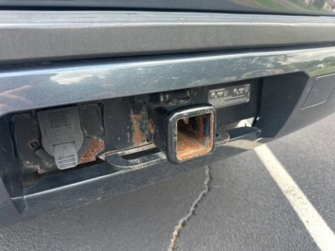 Used 2019 Chevrolet Tahoe LT image 31