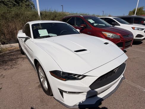 Used 2021 Ford Mustang Coupe RWD image 3