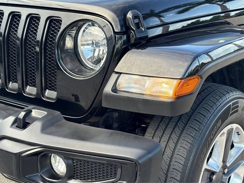 Used 2020 Jeep Wrangler Unlimited Sahara AWD/4WD image 14