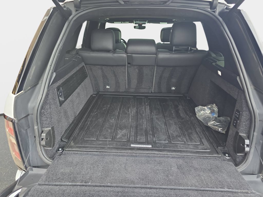Used 2020 Land Rover Range Rover HSE AWD/4WD image 14