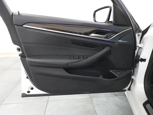 Used 2019 BMW 530i xDrive w/ Convenience Package AWD/4WD image 22