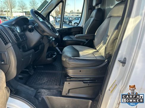 Used 2024 RAM ProMaster 3500 w/ Convenience Group image 9