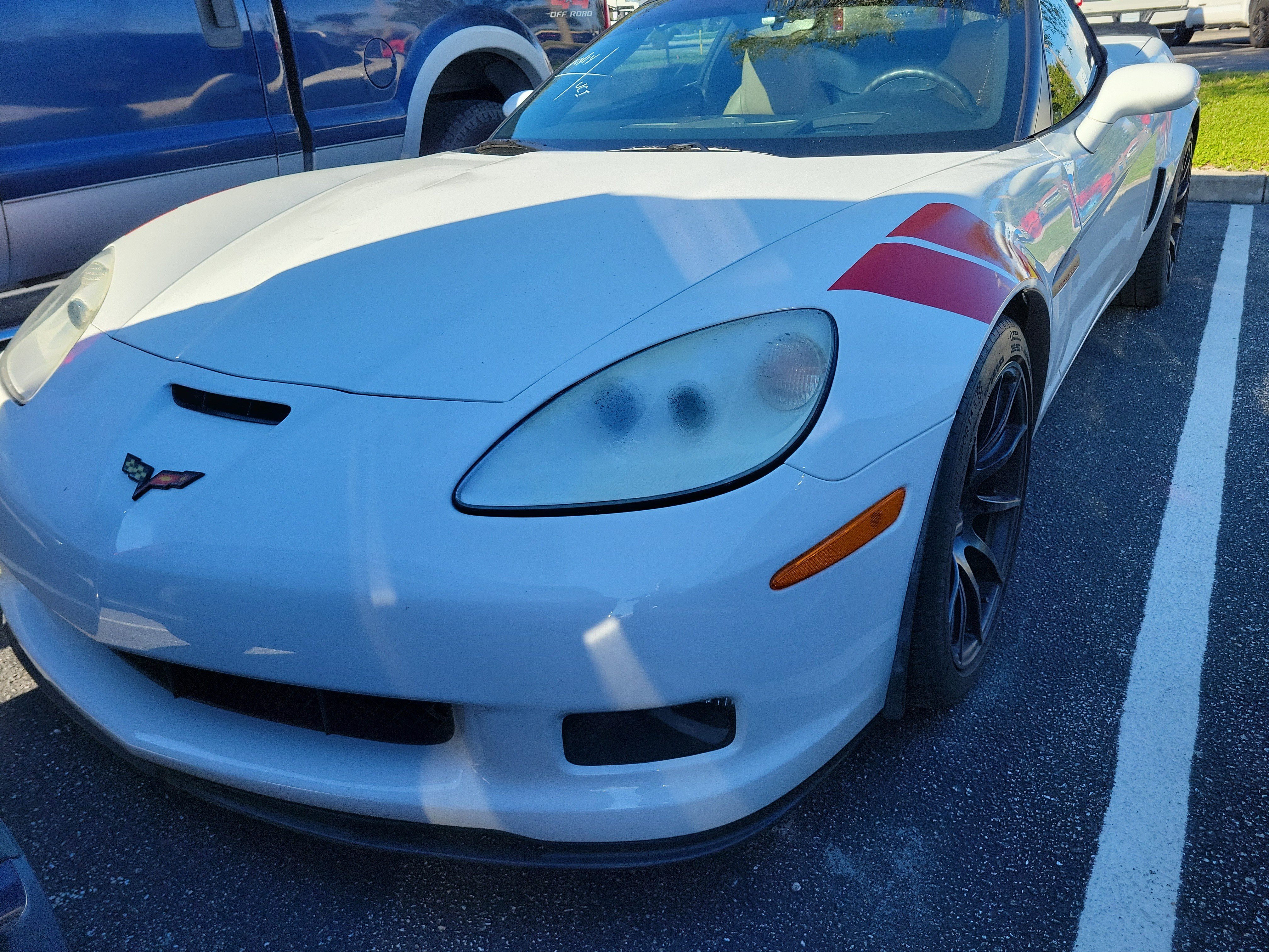 Used 2011 Chevrolet Corvette Grand Sport w/ Preferred Equipment Group RWD image 4
