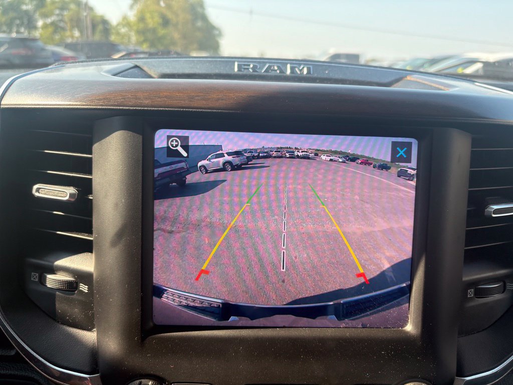 Used 2021 RAM 1500 Laramie AWD/4WD image 18