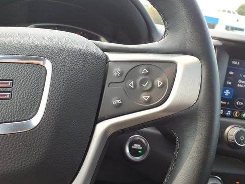 Used 2024 GMC Terrain SLT w/ Tech Package AWD/4WD image 16