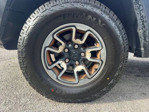 Used 2015 RAM 1500 Rebel AWD/4WD image 24