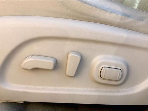 Used 2015 Nissan Murano SL w/ SL Technology Package image 30