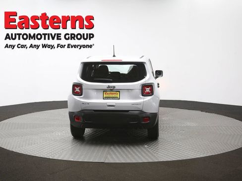 Used 2021 Jeep Renegade Sport image 35