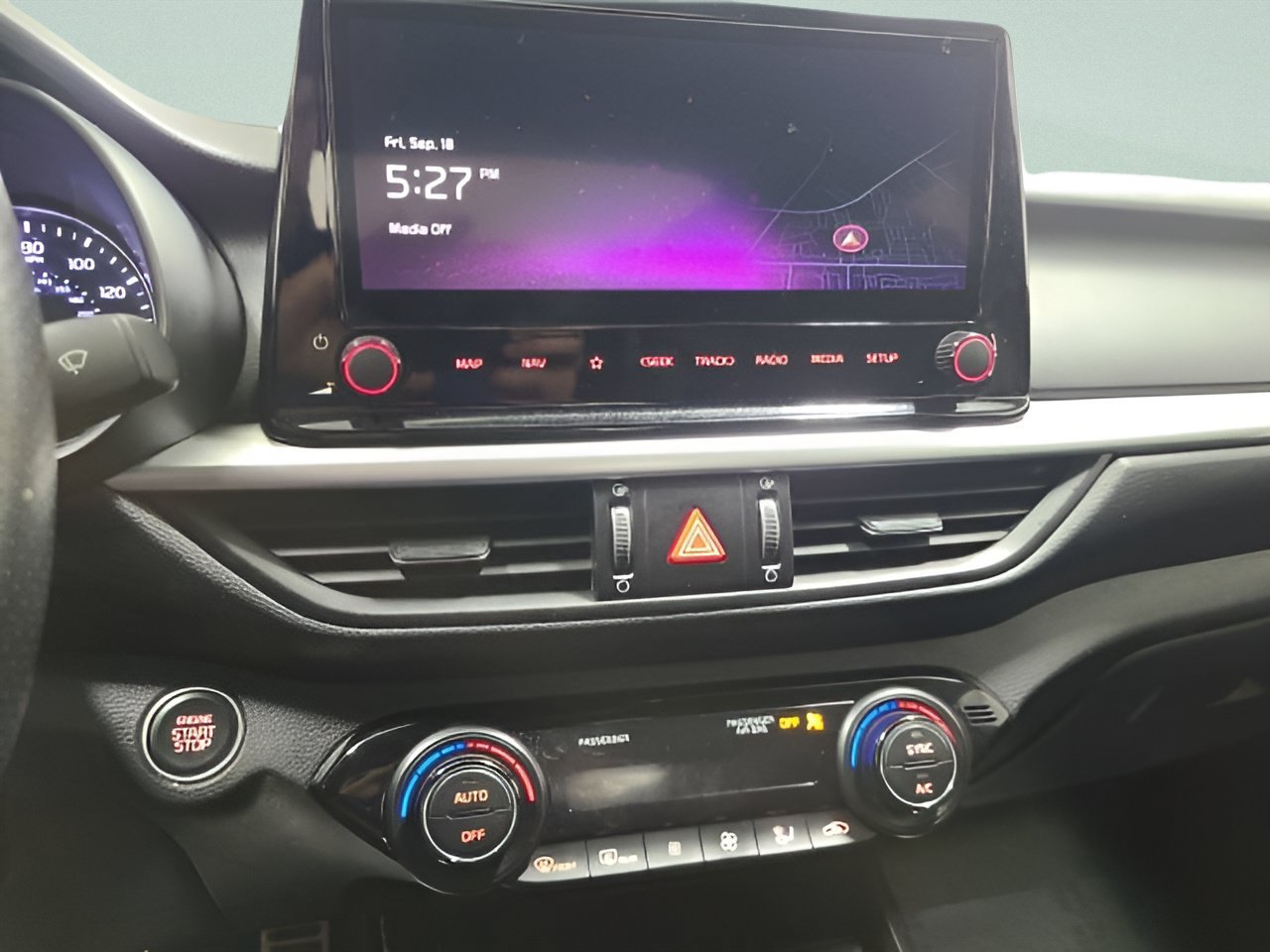 Used 2024 Kia Forte GT FWD image 27