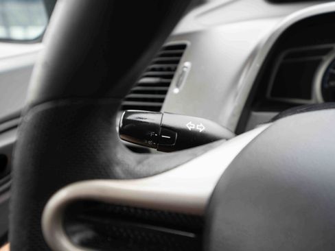 Used 2010 Honda Civic DX-VP image 13