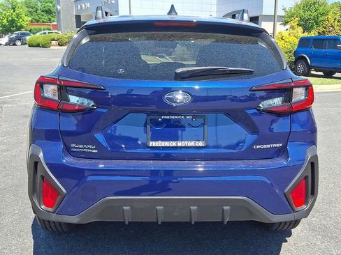 Used 2024 Subaru Crosstrek 2.0i Premium AWD/4WD image 5