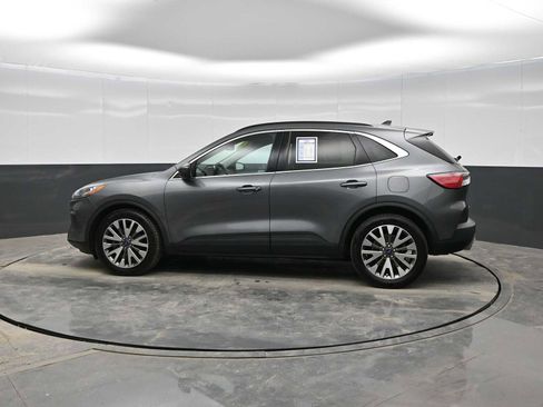 Used 2021 Ford Escape Titanium image 5