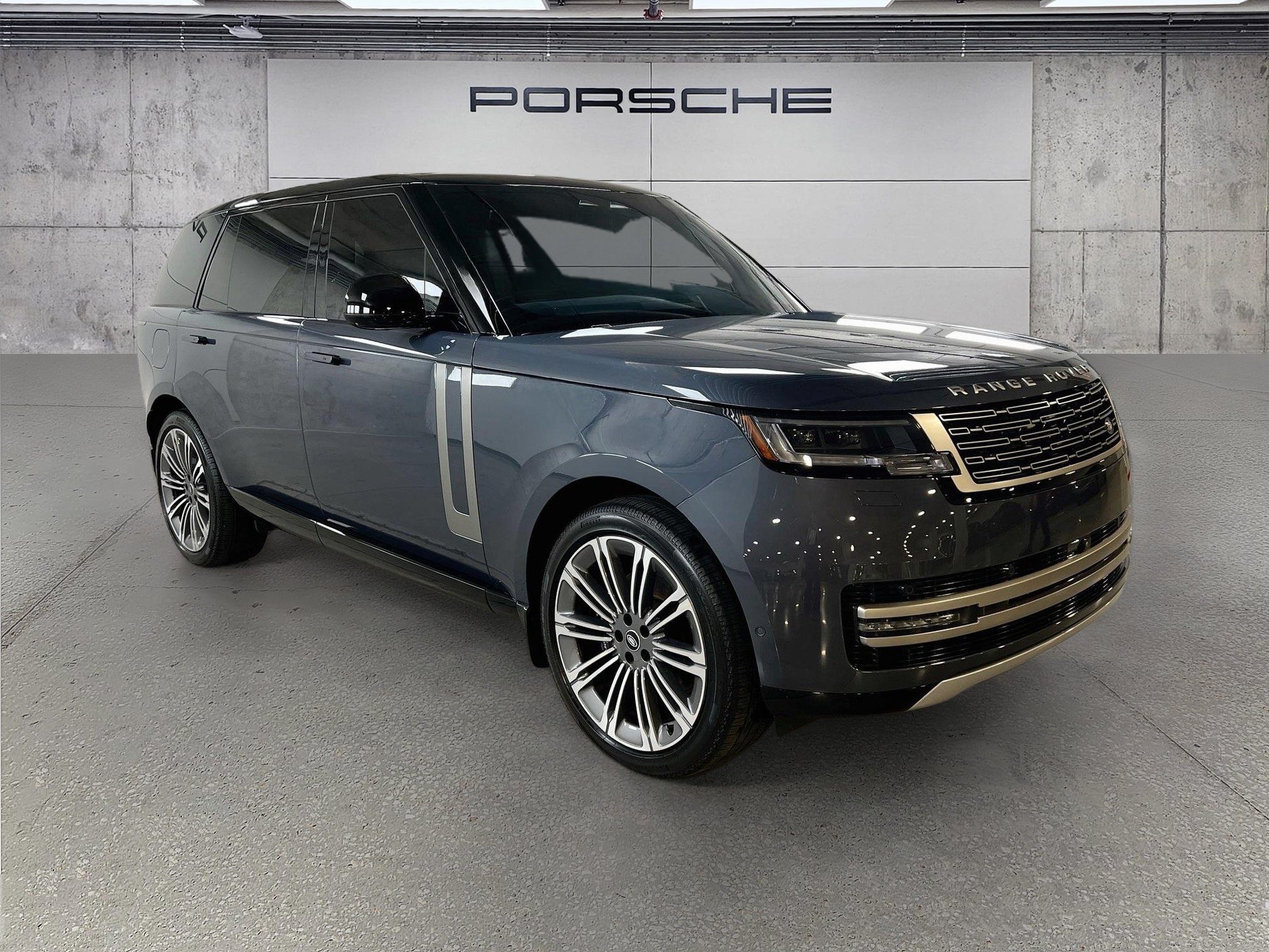 Used 2025 Land Rover Range Rover Long Wheelbase SE AWD/4WD image 7