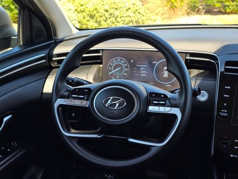 Used 2024 Hyundai Tucson SEL FWD image 22