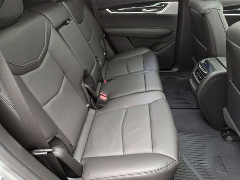 Used 2026 Cadillac XT5 Premium Luxury w/ LPO, ONYX Package AWD/4WD image 26