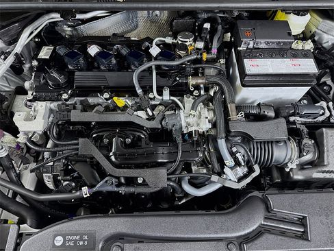 Certified 2025 Toyota Corolla SE image 30