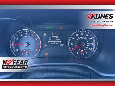 Used 2024 Kia Forte LXS image 27