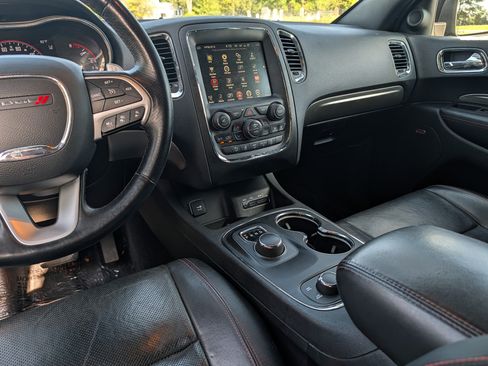 Used 2017 Dodge Durango R/T w/ Technology Group AWD/4WD image 26