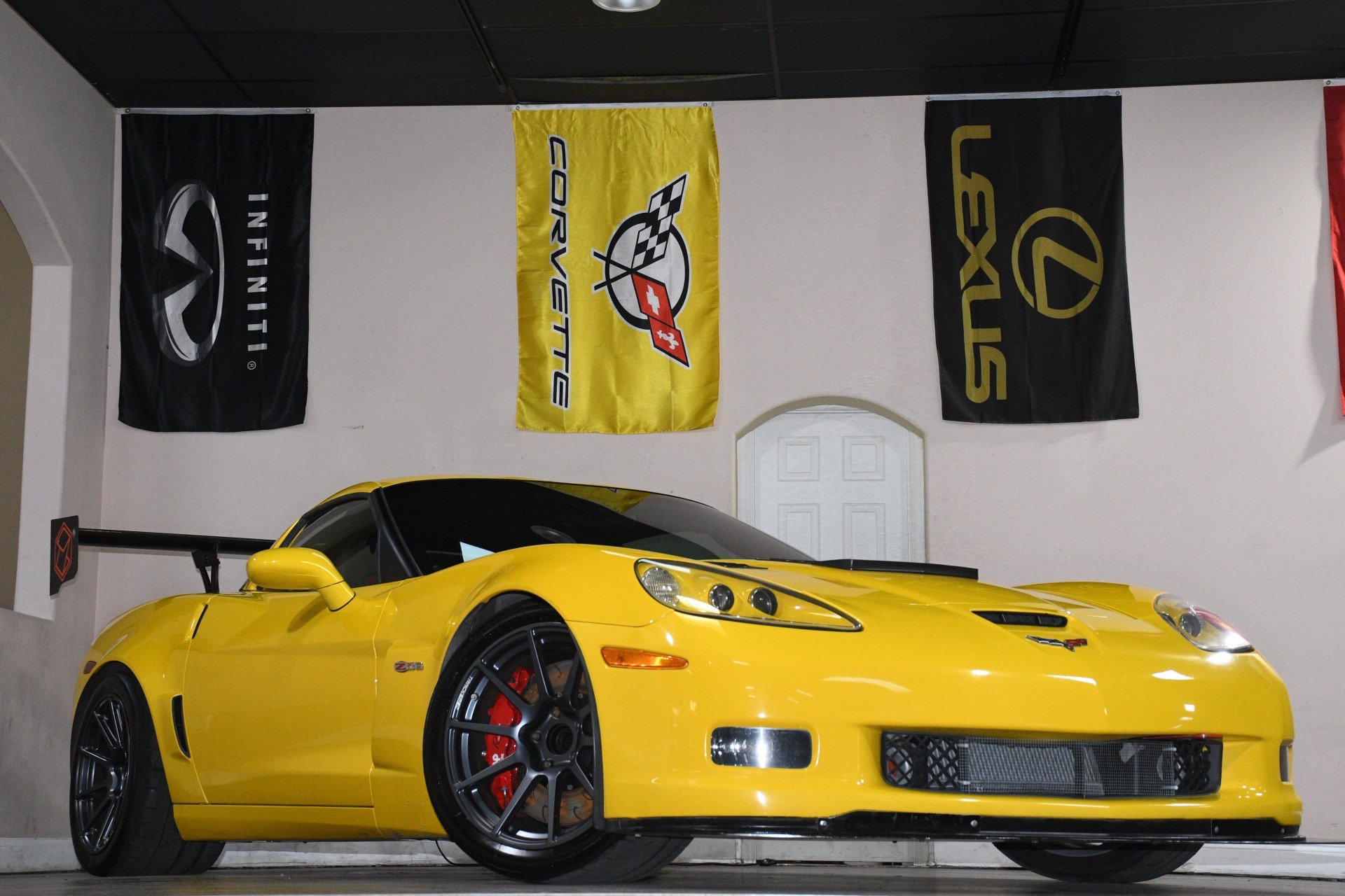 Used 2009 Chevrolet Corvette Z06 w/ Preferred Equipment Group RWD image 83