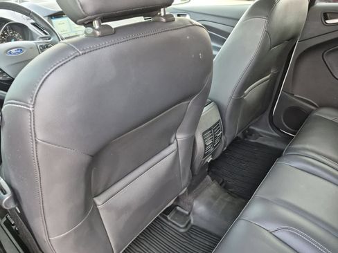 Used 2019 Ford Escape SEL AWD/4WD image 18