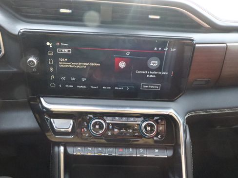 Certified 2024 GMC Sierra 1500 Denali Ultimate image 14